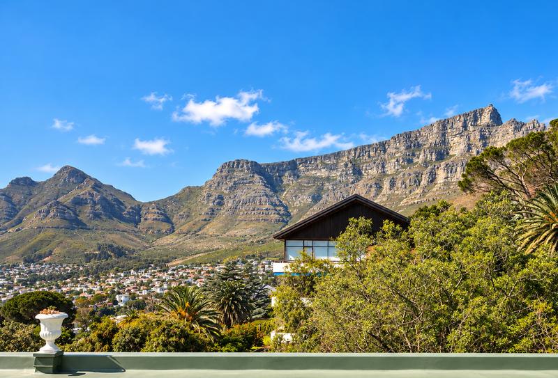 1 Bedroom Property for Sale in Tamboerskloof Western Cape